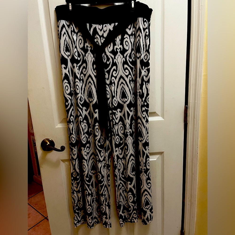 INC international concepts Palazzo Pants Black And White
Jersey Fabric